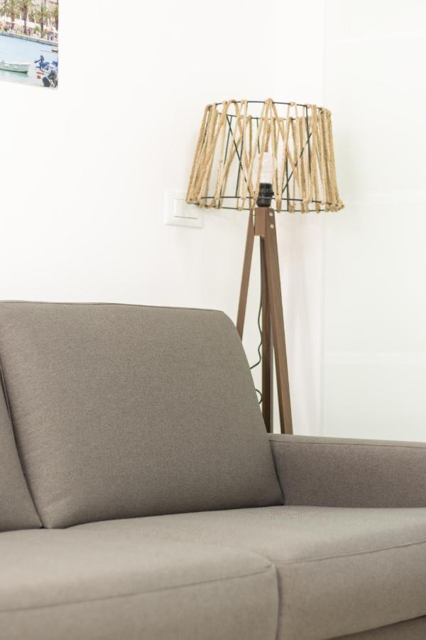 Studio Tina In Centar With Parking Сплит Екстериор снимка