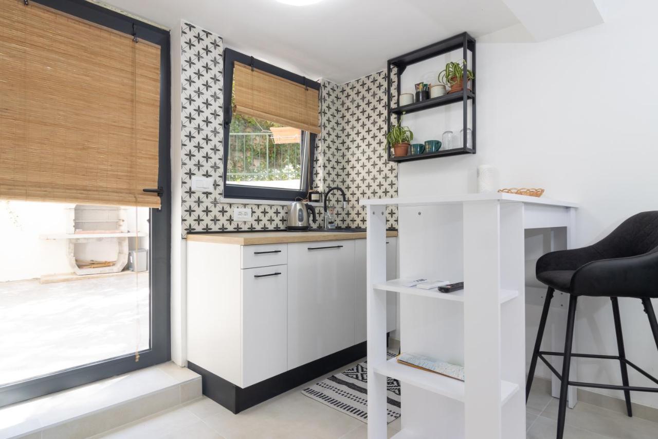 Studio Tina In Centar With Parking Сплит Екстериор снимка